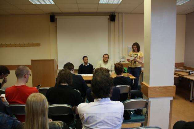 Sophie introduces the debate.