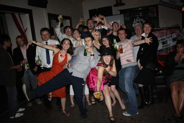 Group photo in Bourbon.