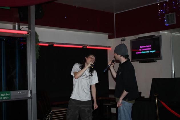 Chris and George perform Hotel California.