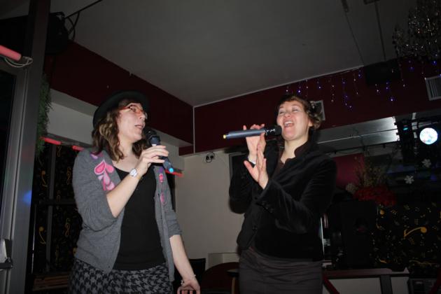 Sophie and Viv rock the mic.