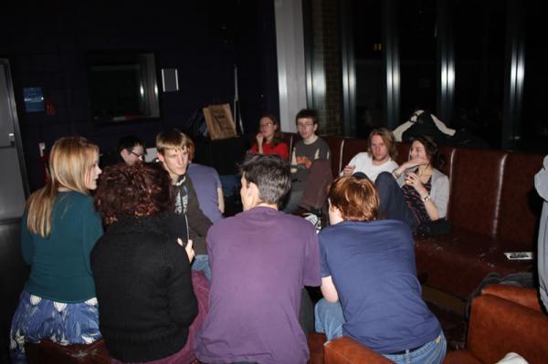 In the front of the picture: Kate, Rosie, Luke, Moz, Jon.