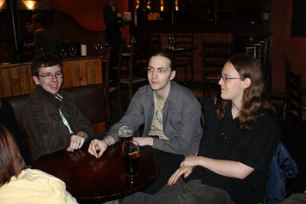 Tom, Heini, John.